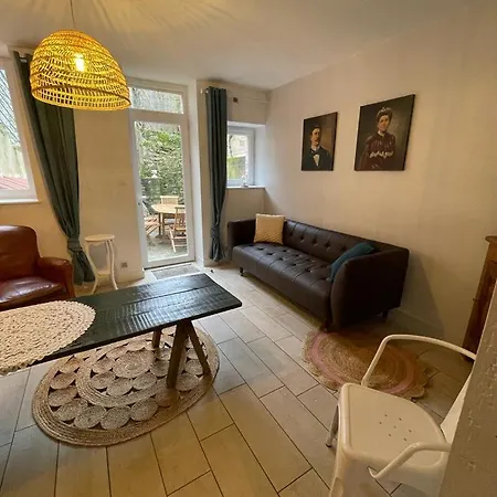 Logis Philiberte 3 Centre Bourg Des Epesses A 5min Du Puy Du Fou *