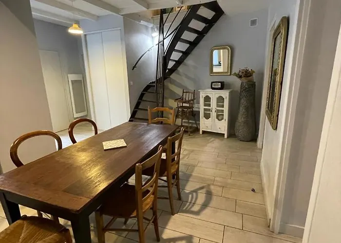 Logis Philiberte 3 Centre Bourg Des Epesses à 5min Du Puy Du Fou Hébergement de vacances Les Épesses