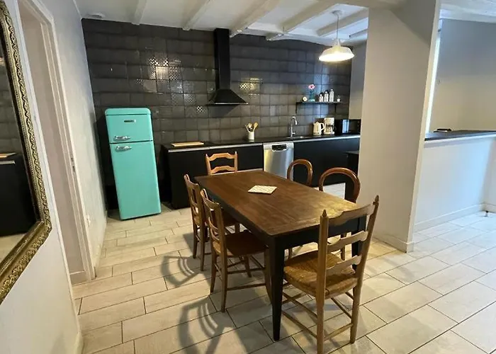 Logis Philiberte 3 Centre Bourg Des Epesses à 5min Du Puy Du Fou