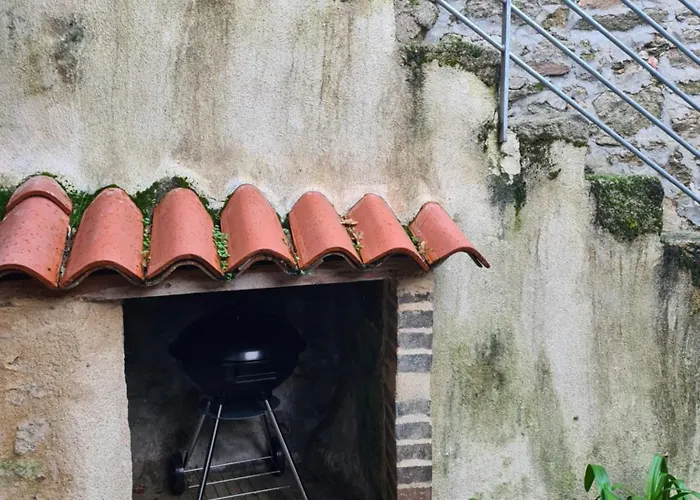 Hébergement de vacances Logis Philiberte 3 Centre Bourg Des Epesses à 5min Du Puy Du Fou Les Épesses