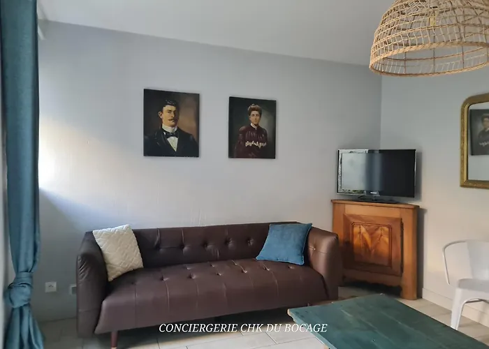 Hébergement de vacances Logis Philiberte 3 Centre Bourg Des Epesses à 5min Du Puy Du Fou *